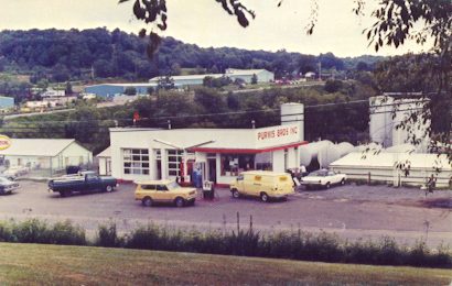 Post Card of Purvis Bros. Pennzoil Station, Mars